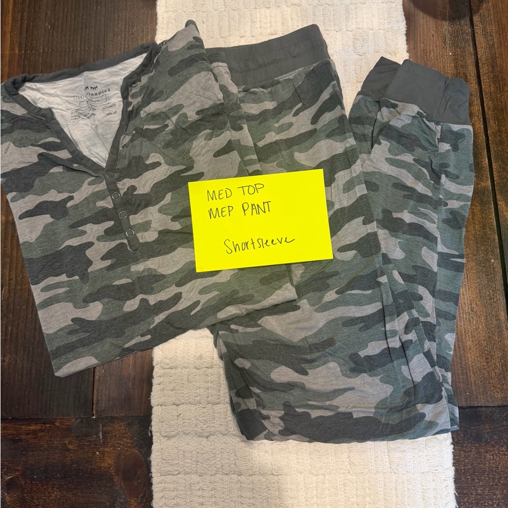 Camo little Sleepies women’s set
